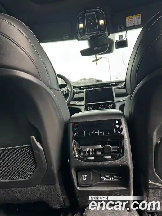 Jeep Cherokee 2022 3.6 Автомат в Москве № 169963, фото 18