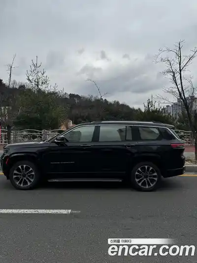 Jeep Cherokee 2022 3.6 Автомат в Москве № 169963, миниатюра 5