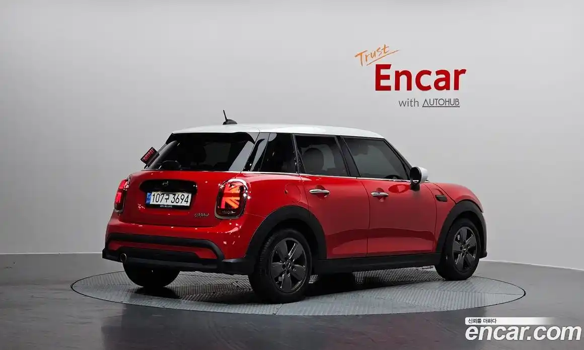 Mini Cooper 2023 1.5 Автомат в Москве № 171217, фото 20