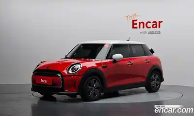 Mini Cooper 2023 1.5 Автомат в Москве № 171217, миниатюра 6