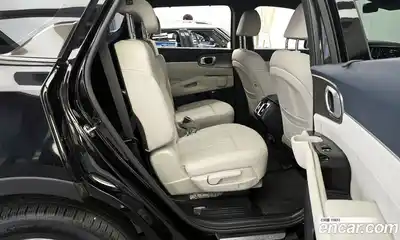 Kia Sorento 2023 1.6 Автомат в Москве № 17607, миниатюра 3