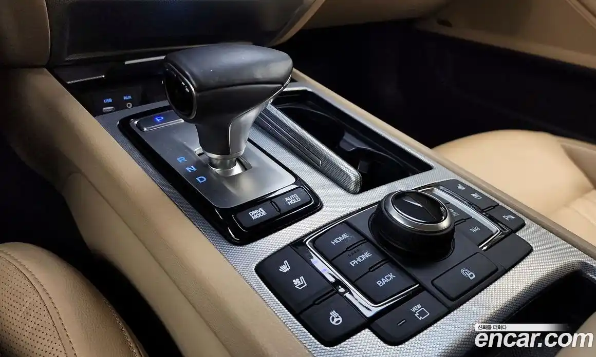 Genesis G80 2017 3.3 Автомат в Москве № 178802, фото 16