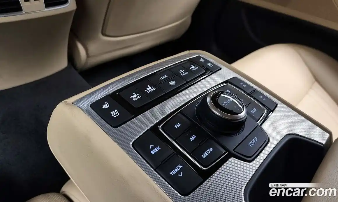 Genesis G80 2017 3.3 Автомат в Москве № 178802, фото 20