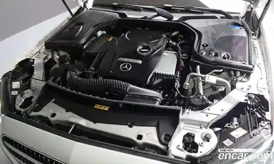 Mercedes-Benz E-Class 2021 2.0 Автомат в Москве № 178852, миниатюра 6