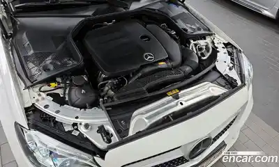 Mercedes-Benz C-Class, 2023