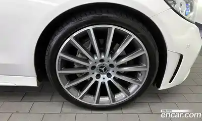 Mercedes-Benz C-Class 2023 2.0 Автомат в Москве № 179070, миниатюра 2