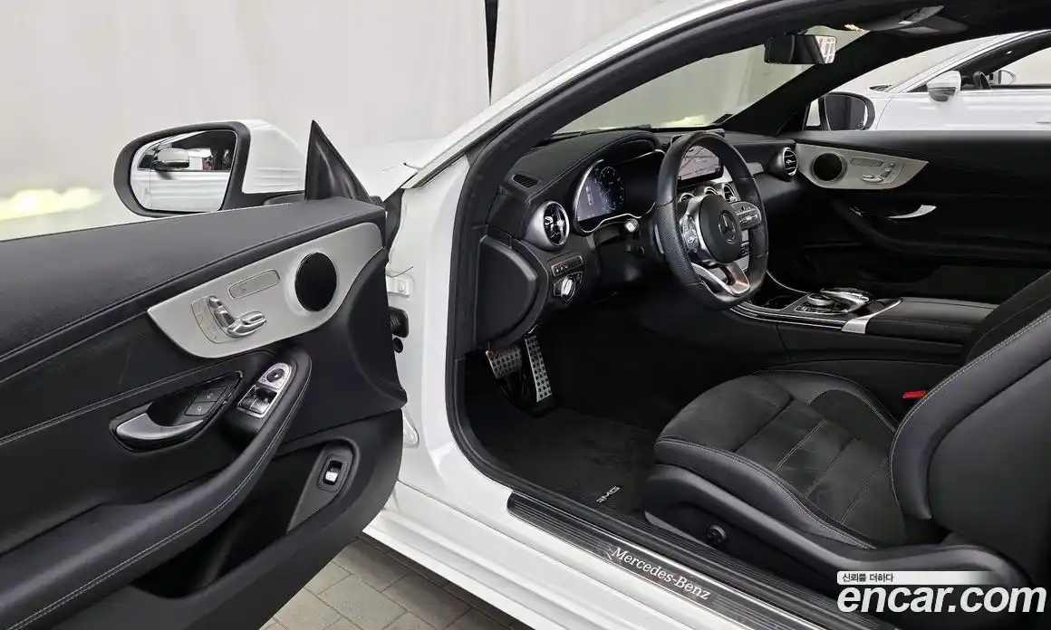 Mercedes-Benz C-Class 2023 2.0 Автомат в Москве № 179070, фото 3