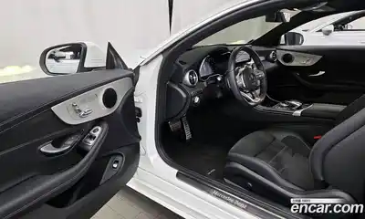 Mercedes-Benz C-Class 2023 2.0 Автомат в Москве № 179070, миниатюра 3