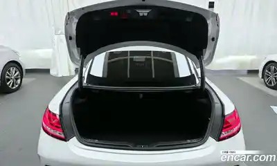 Mercedes-Benz C-Class 2023 2.0 Автомат в Москве № 179070, миниатюра 4