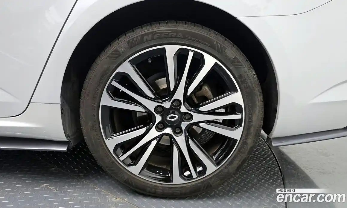 Renault SM6 2020 2.0 Автомат в Москве № 179913, фото 5