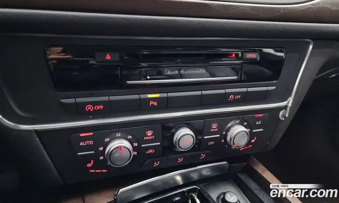 Audi A6 2015 2.0 Автомат в Москве № 179963, фото 14