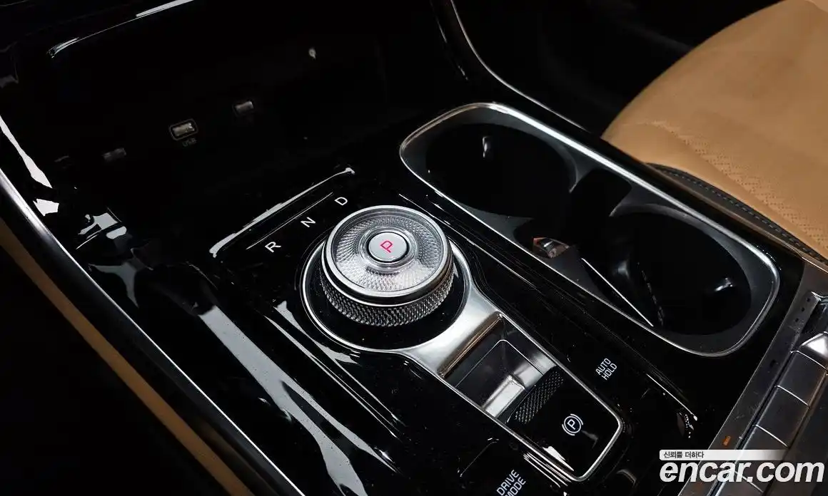 Kia Canival 2023 2.2 Автомат в Москве № 18138, фото 9