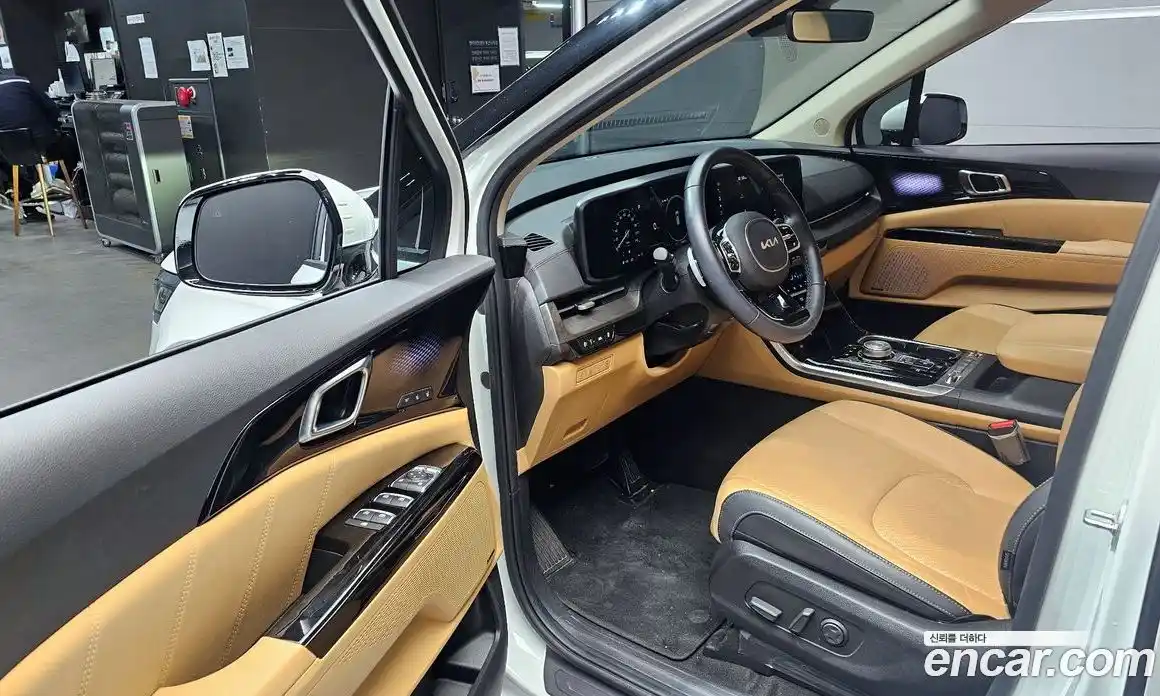 Kia Canival 2023 2.2 Автомат в Москве № 18138, фото 10