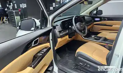 Kia Canival 2023 2.2 Автомат в Москве № 18138, миниатюра 10