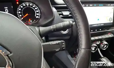 Renault XM3 2020 1.6 Автомат в Москве № 183775, миниатюра 6