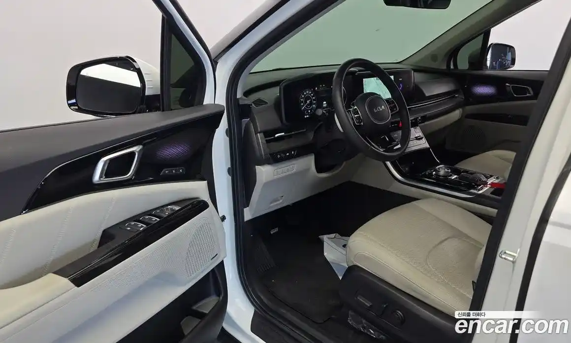 Kia Canival 2023 2.2 Автомат в Москве № 18452, фото 11