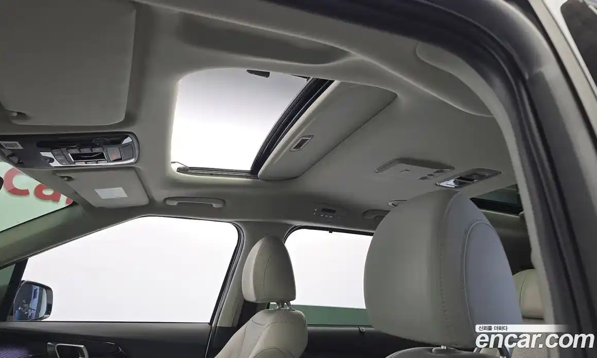 Kia Canival 2023 2.2 Автомат в Москве № 18452, фото 12