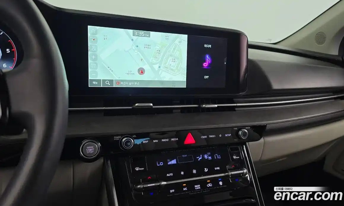 Kia Canival 2023 2.2 Автомат в Москве № 18452, фото 19