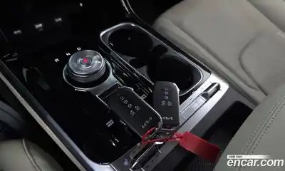 Kia Canival 2023 2.2 Автомат в Москве № 18452, миниатюра 5