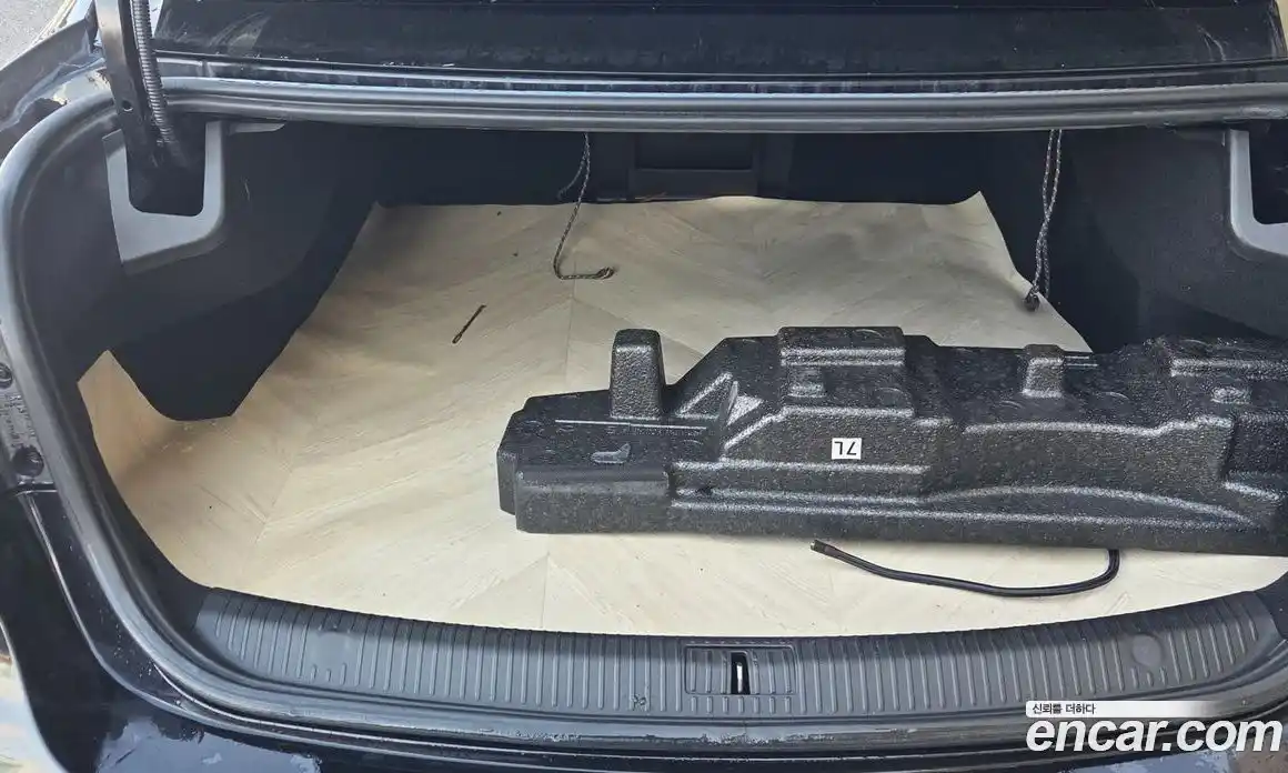 Renault SM6 2019 2.0 Автомат в Москве № 185214, фото 13