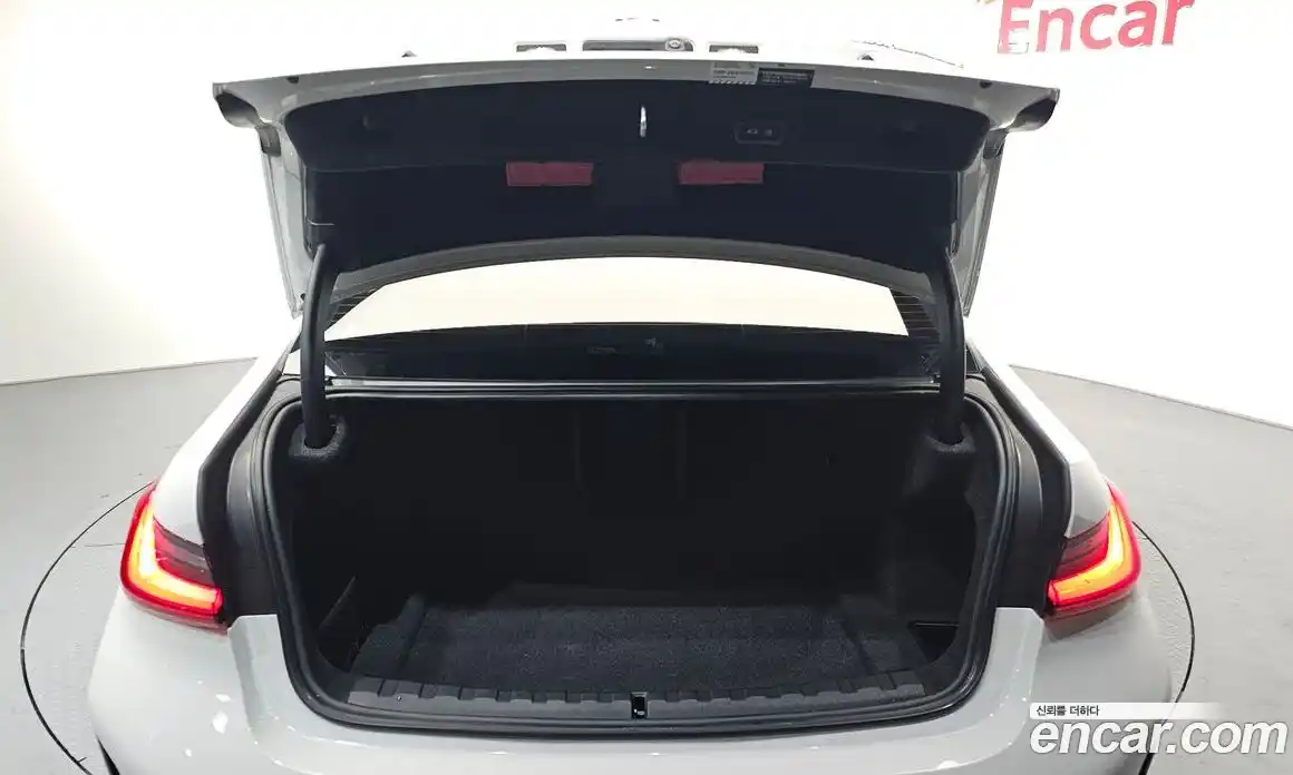 BMW 3-Series 2024 3.0 Автомат в Москве № 188063, фото 19