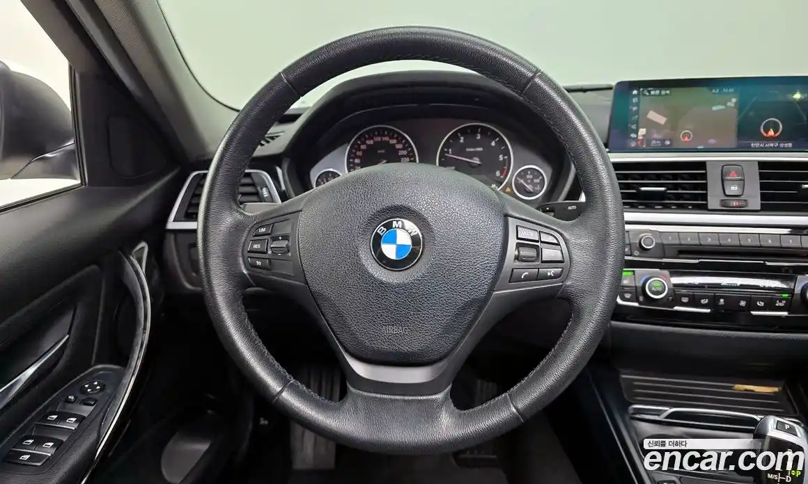 BMW 3-Series 2018 2.0 Автомат в Москве № 191287, фото 16