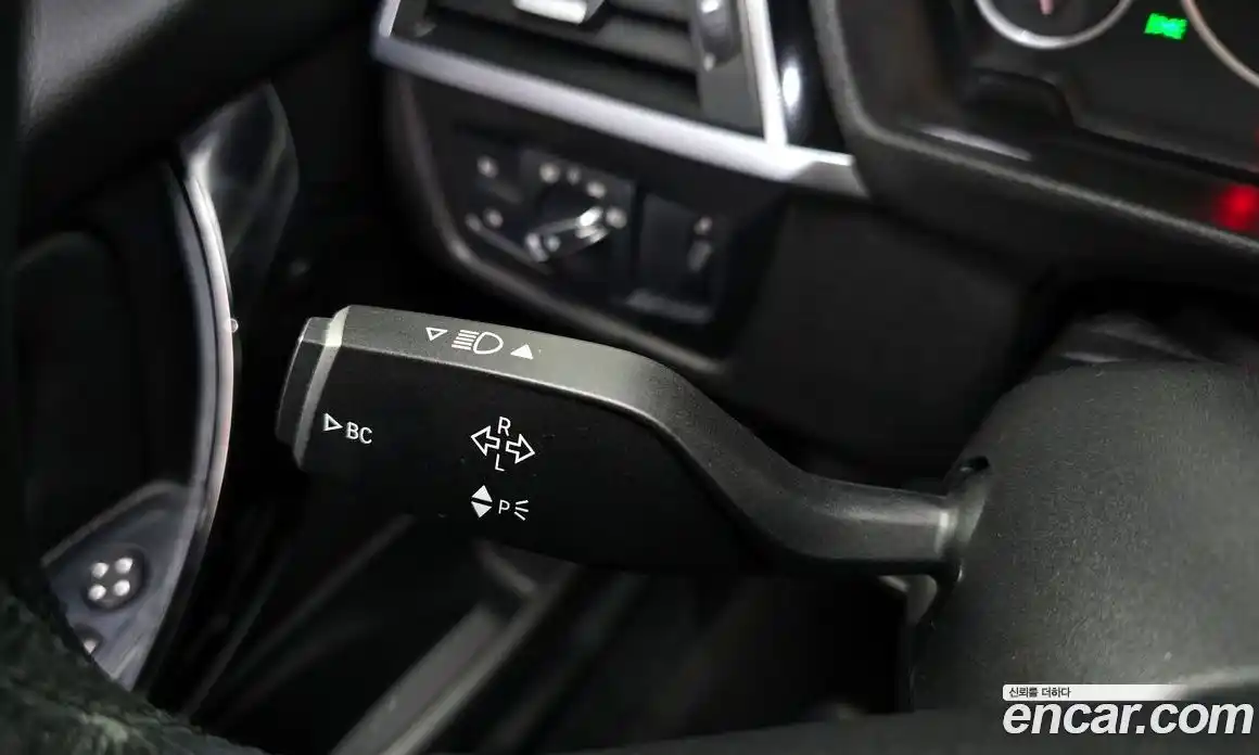 BMW 3-Series 2018 2.0 Автомат в Москве № 191287, фото 4