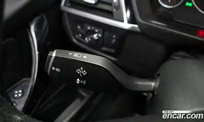 BMW 3-Series 2018 2.0 Автомат в Москве № 191287, миниатюра 4