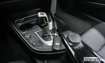 BMW 3-Series 2018 2.0 Автомат в Москве № 191287, миниатюра 6