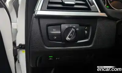 BMW 3-Series 2018 2.0 Автомат в Москве № 191287, миниатюра 7