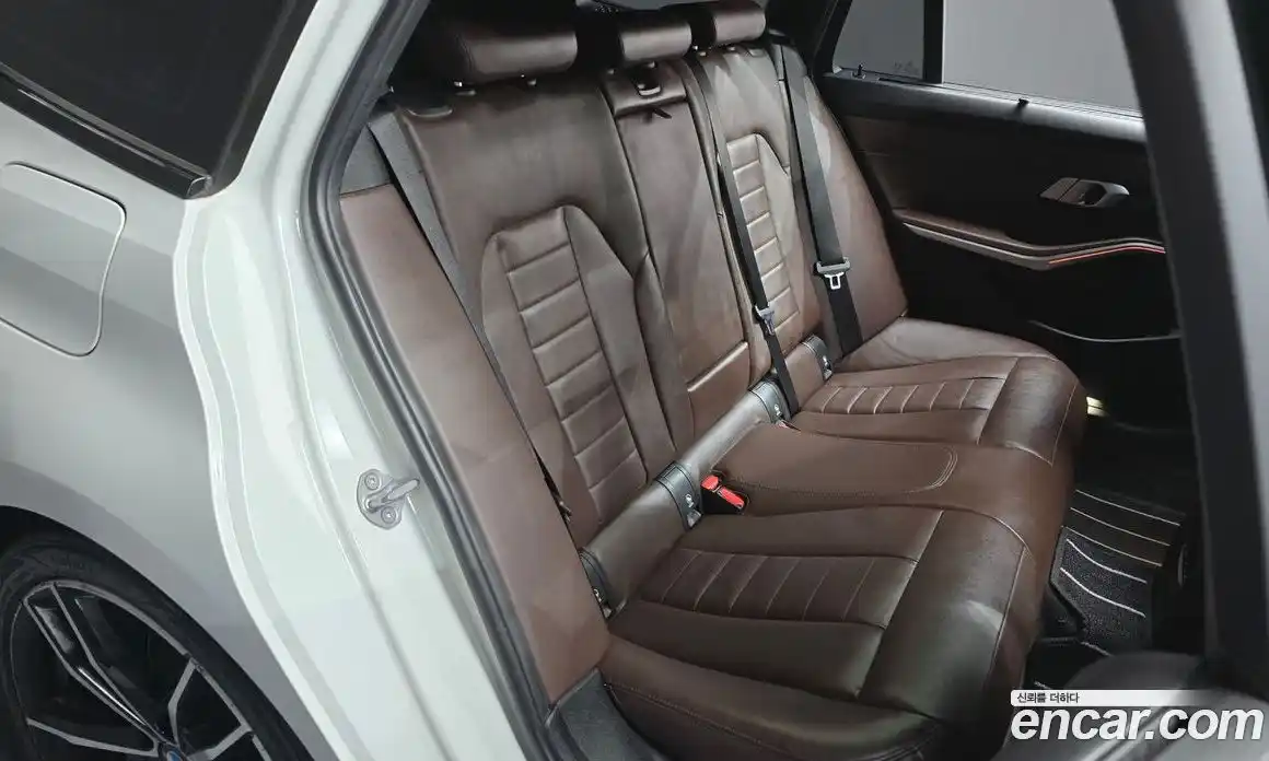 BMW 3-Series 2022 2.0 Автомат в Москве № 192694, фото 14