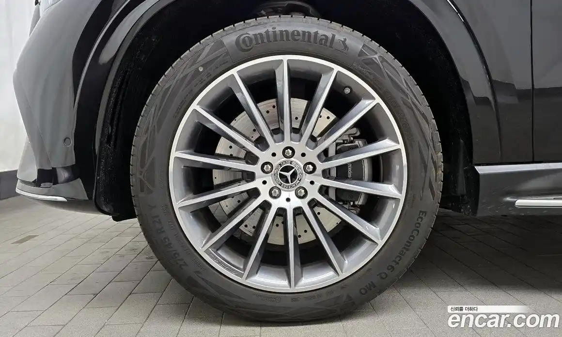 Mercedes-Benz GLE-Class 2025 3.0 Автомат в Москве № 193704, фото 8