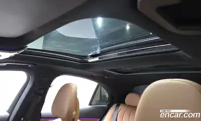 Mercedes-Benz E-Class 2025 2.0 Автомат в Москве № 193941, миниатюра 3