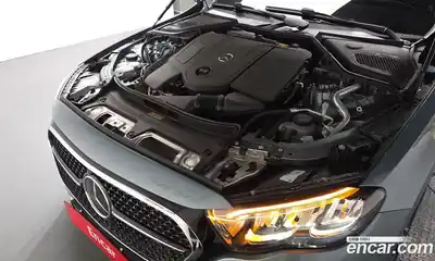 Mercedes-Benz E-Class 2025 2.0 Автомат в Москве № 193941, миниатюра 4