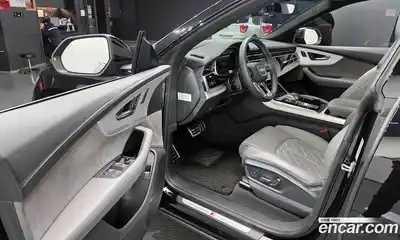 Audi Q8 2023 3.0 Автомат в Москве № 196125, миниатюра 11