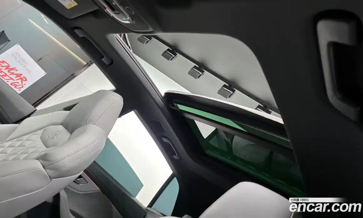 Audi Q8 2023 3.0 Автомат в Москве № 196125, фото 18