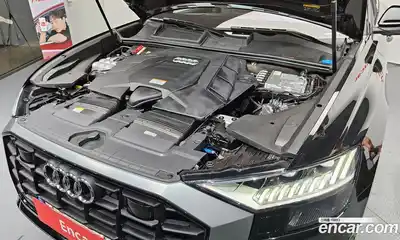 Audi Q8 2023 3.0 Автомат в Москве № 196125, миниатюра 6