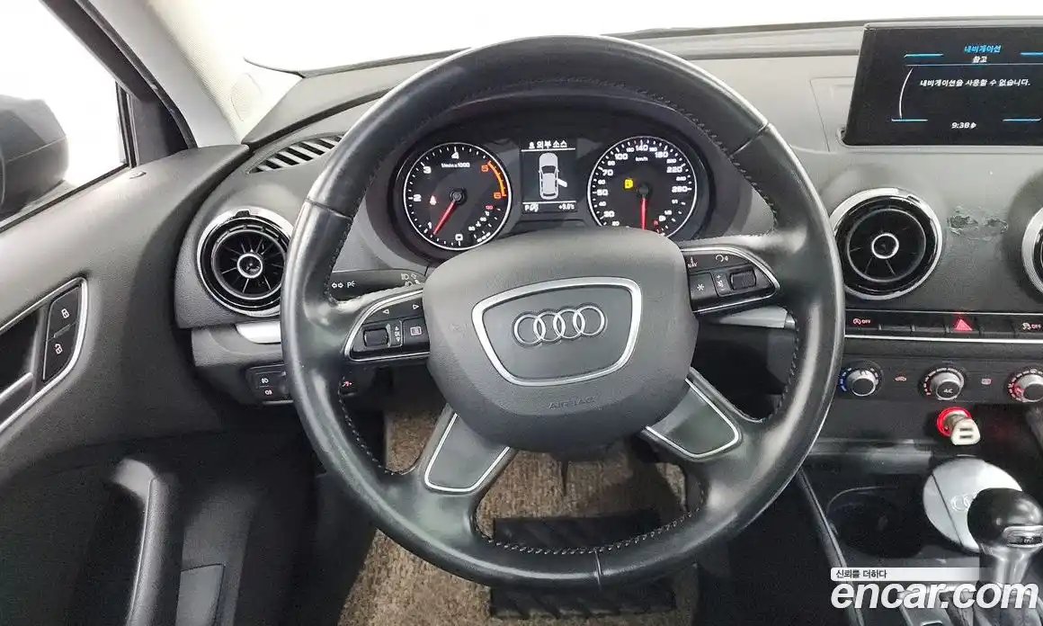 Audi A3 2015 1.6 Автомат в Москве № 196604, фото 13