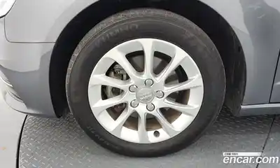 Audi A3 2015 1.6 Автомат в Москве № 196604, миниатюра 5