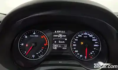 Audi A3 2015 1.6 Автомат в Москве № 196604, миниатюра 8