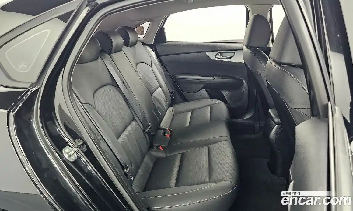 Kia K3 2022 1.6 Автомат в Москве № 19675, фото 18