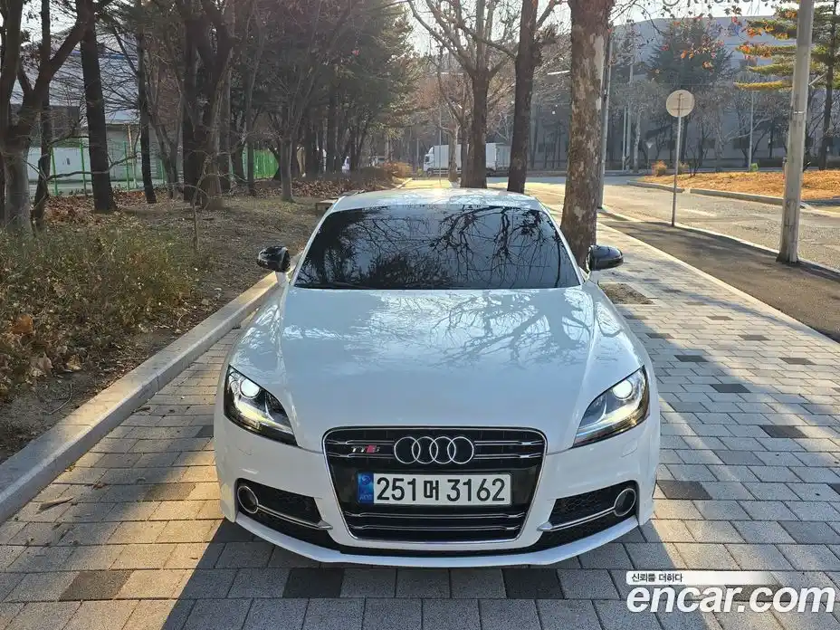 Audi TT 2008 2.0 Автомат в Москве № 196874, фото 5