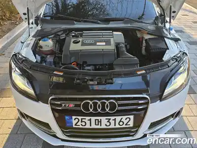 Audi TT 2008 2.0 Автомат в Москве № 196874, миниатюра 10