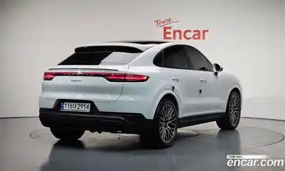 Porsche Cayenne, 2023
