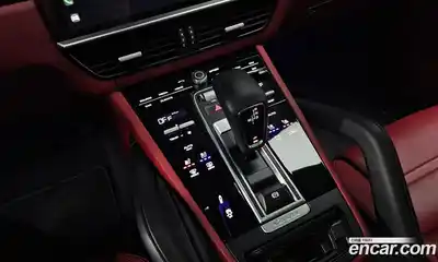 Porsche Cayenne 2023 3.0 Автомат в Москве № 197358, миниатюра 8