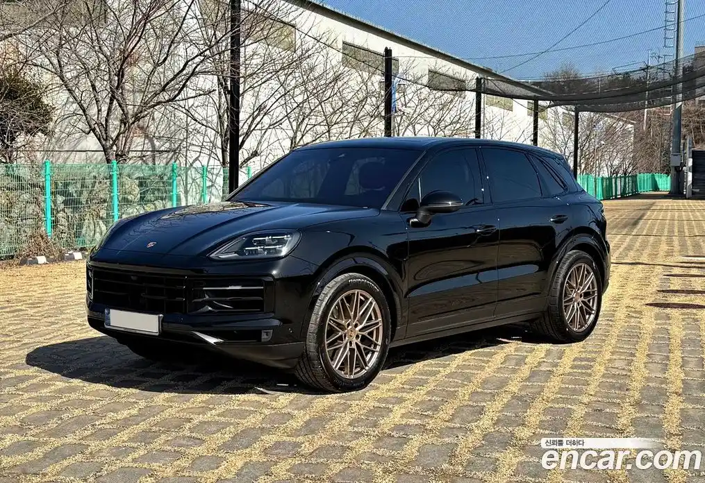 Porsche Cayenne 2024 3.0 Автомат в Москве № 197906, фото 16