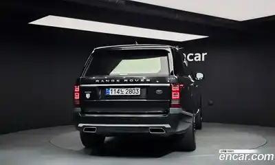 Land Rover Range-Rover 2017 4.4 Автомат в Москве № 198133, миниатюра 4