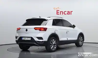 Volkswagen T-Roc, 2021