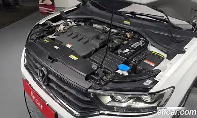 Volkswagen T-Roc 2021 2.0 Автомат в Москве № 199010, миниатюра 7