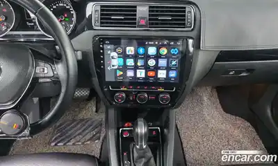 Volkswagen Jetta 2015 2.0 Автомат в Москве № 199125, миниатюра 11